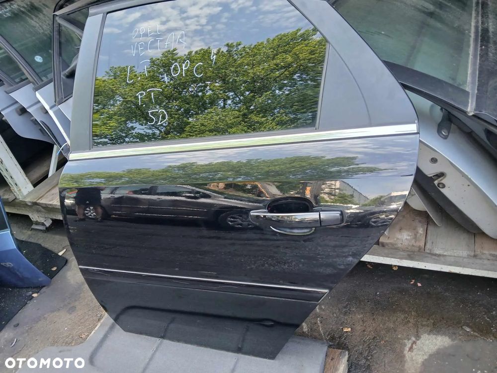Opel Vectra OPC Sedan Drzwi lewe tylne - 1