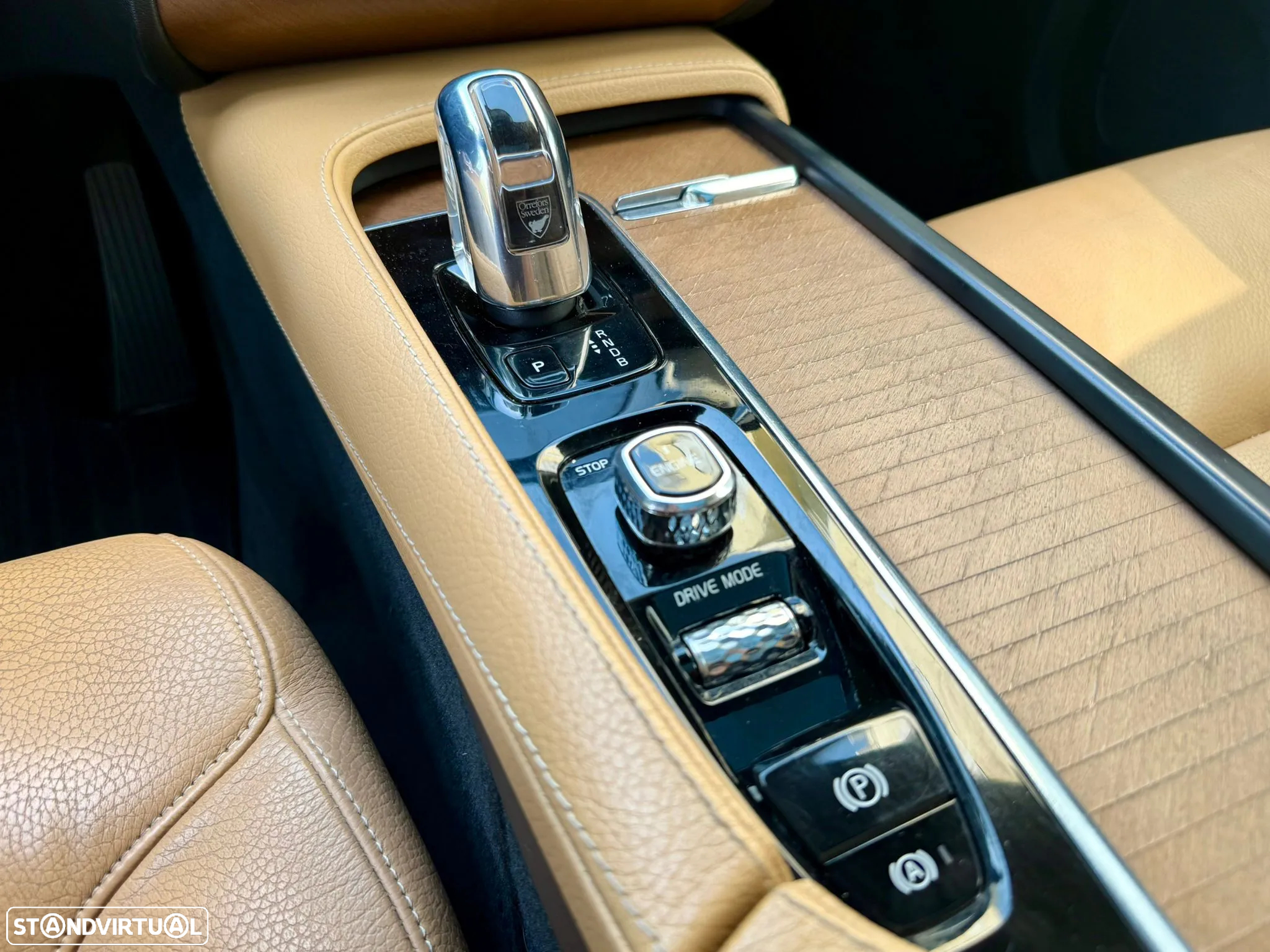 Volvo XC 90 2.0 T8 PHEV Excellence AWD - 25