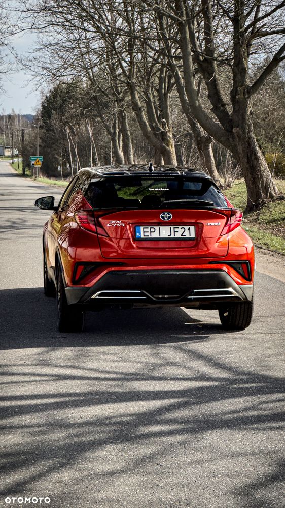 Toyota C-HR 2.0 Hybrid Executive - 1