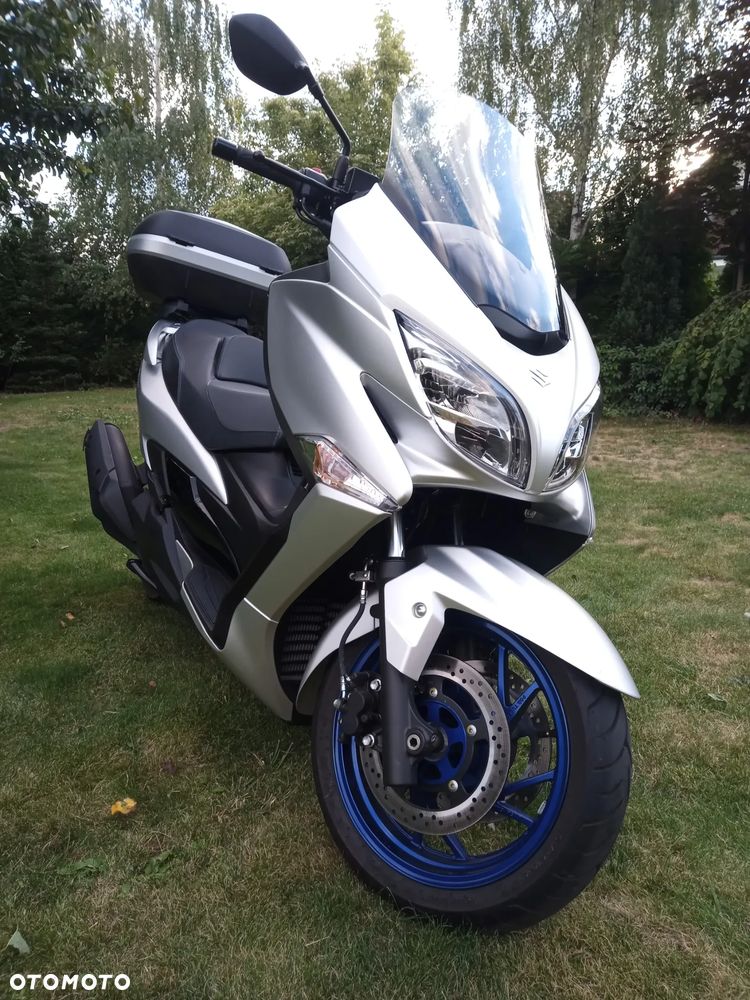 Suzuki Burgman - 1