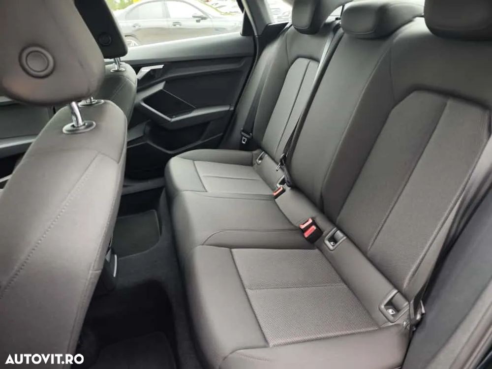 Audi A3 1.0 30 TFSI MHEV S tronic Advanced - 11