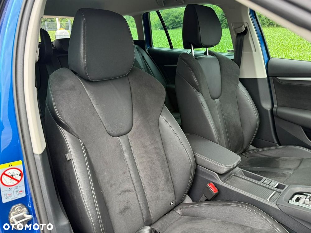 Skoda Octavia 2.0 TSI Edition 130 Selection 4x4 DSG - 17