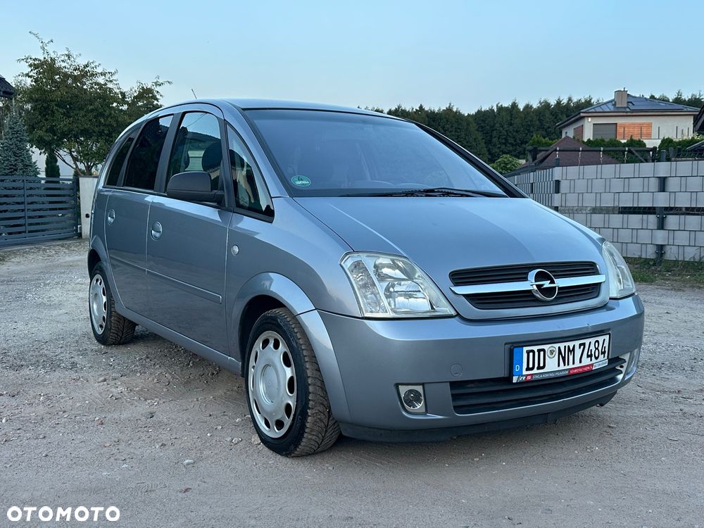 Opel Meriva 1.6 16V (Essentia) - 3