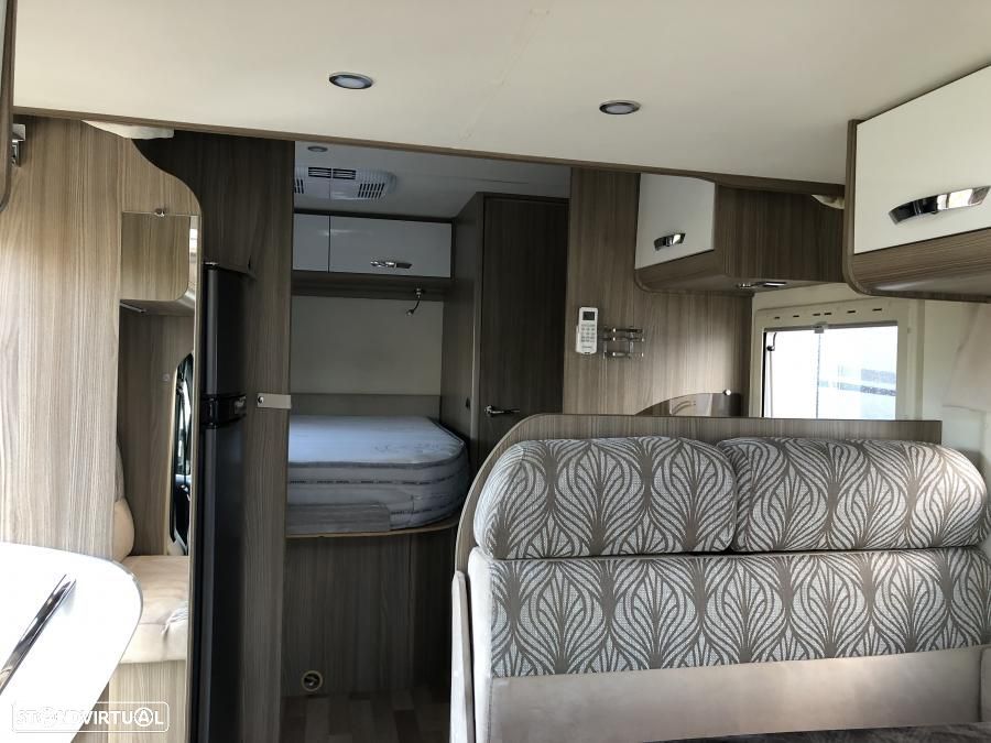 Autostar Privilege P650LC c.central e basculante - 17