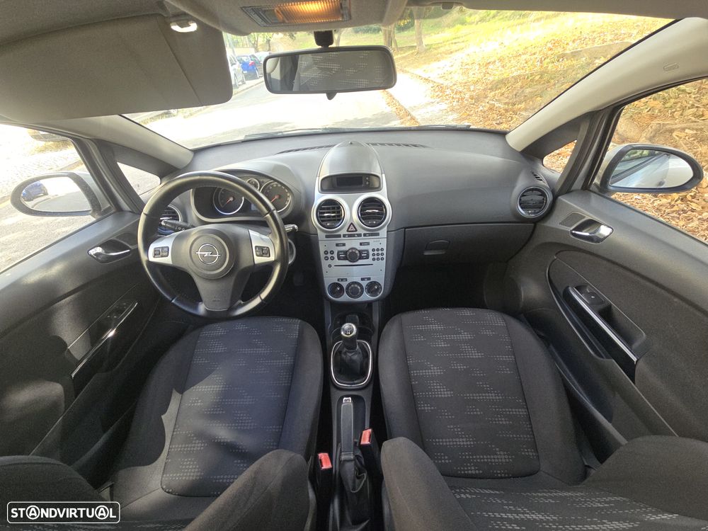 Opel Corsa 1.3 CDTI Enjoy EcoFLEX - 13
