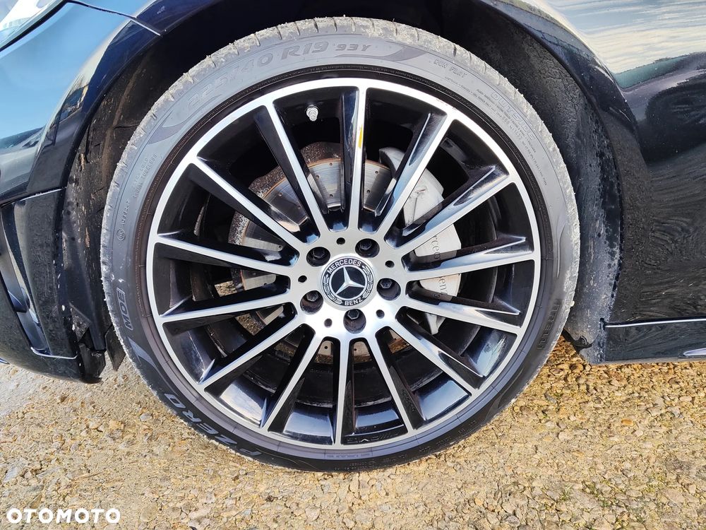Mercedes-Benz Klasa C 220 d 9G-TRONIC AMG Line Plus - 27