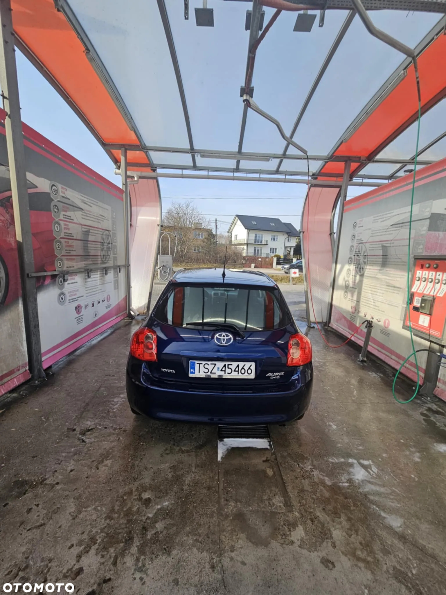 Toyota Auris 2.0 D-4D Luna - 2