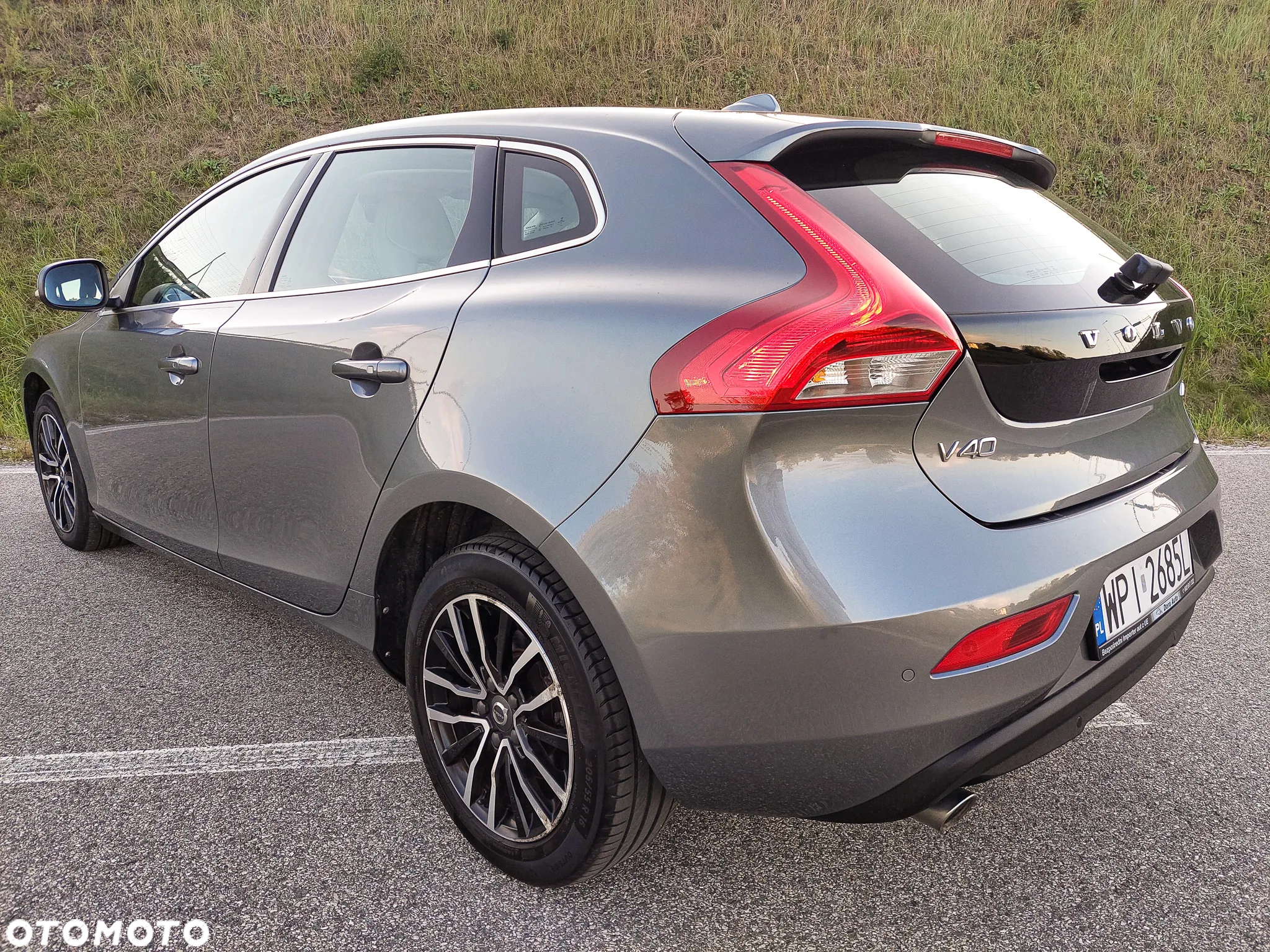 Volvo V40 D3 Drive-E Inscription - 9