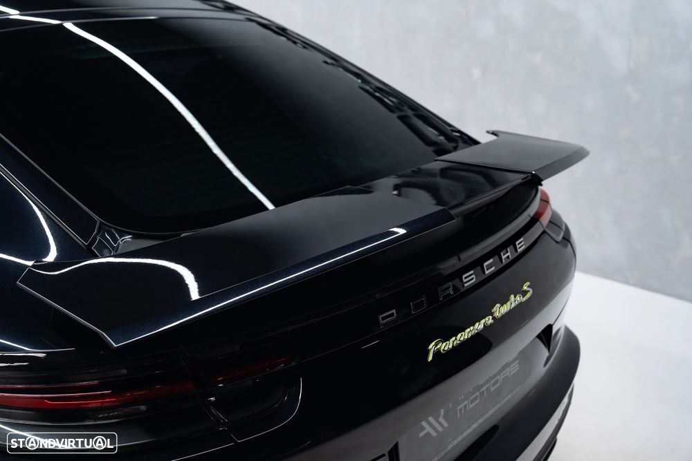 Porsche Panamera Turbo S E-Hybrid - 16