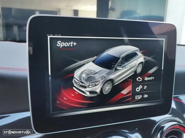 Mercedes-Benz GLA 45 AMG 4Matic Speedshift 7G-DCT - 26