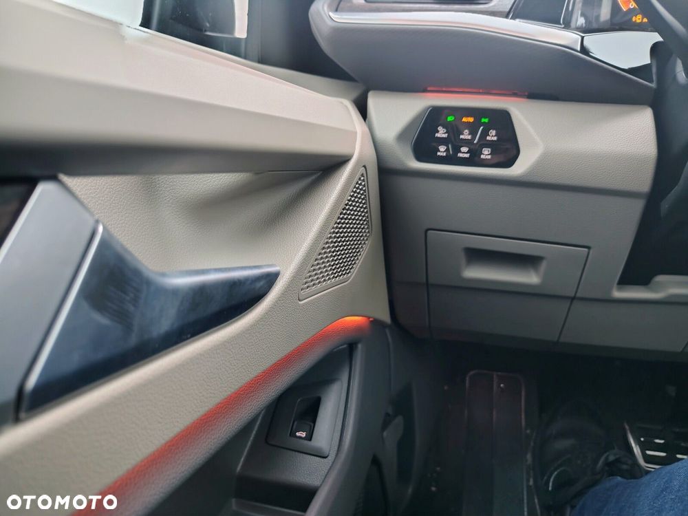 Volkswagen multivan Nowy Multivan L2 2.0 TSI 204 KM DSG 7 biegowa FWD - 22