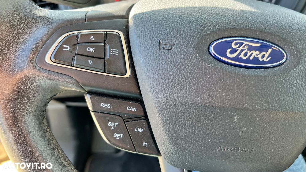 Ford EcoSport 1.0 EcoBoost Titanium - 12