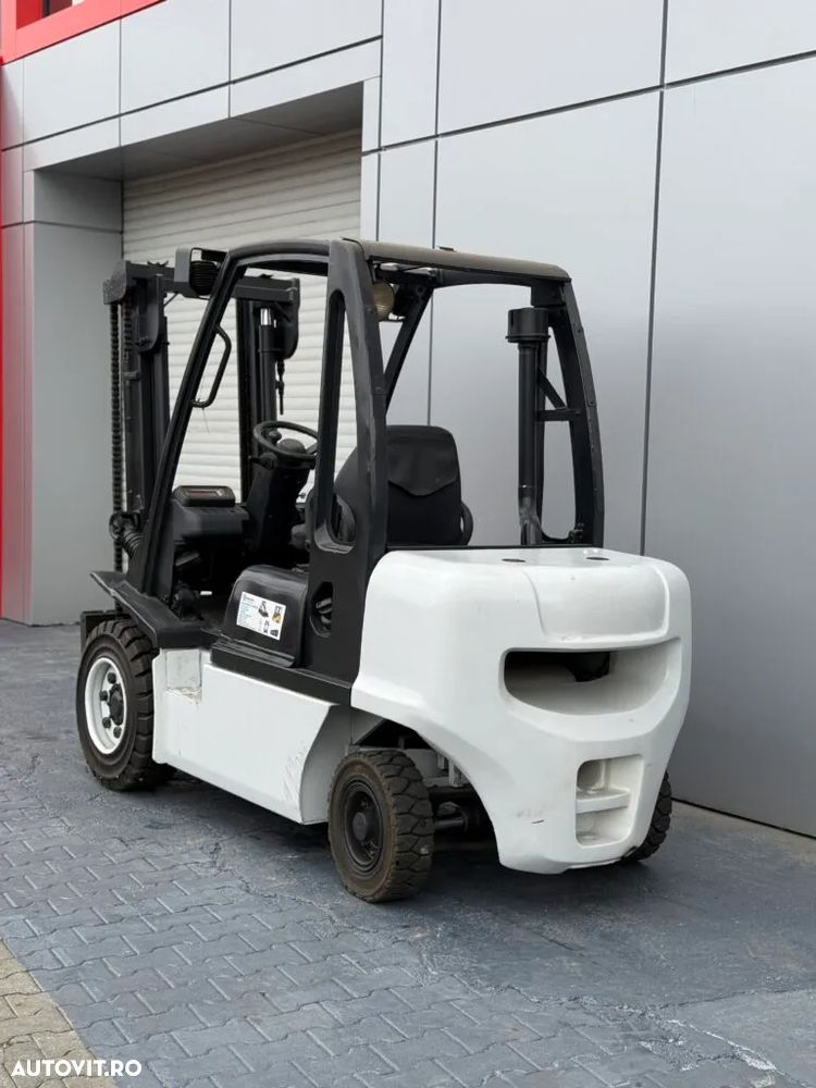 Nissan 3 TONE, CATARG DUPLEX - 7