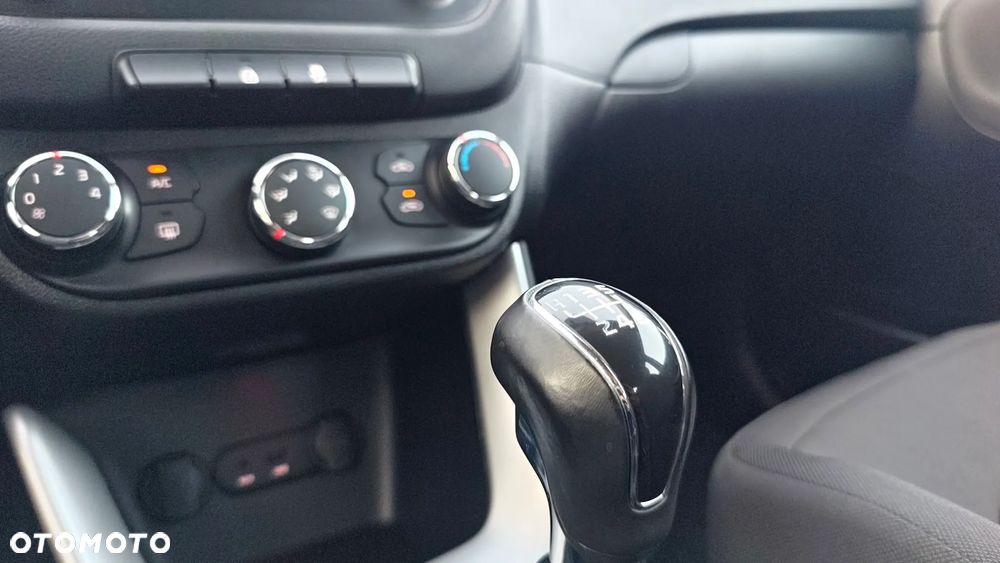 Kia Ceed 1.4 S - 29