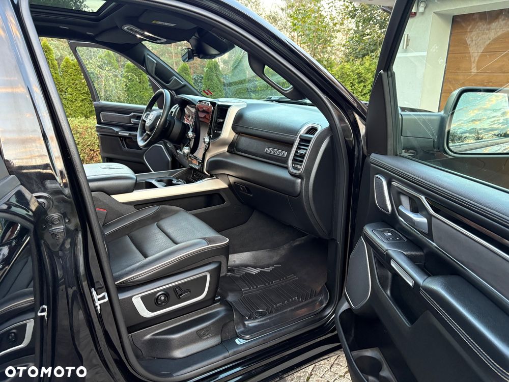 Dodge RAM 1500 5.7 4x4 - 26