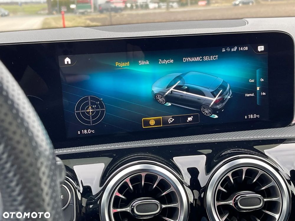 Mercedes-Benz Klasa A 35 AMG 4-Matic 7G-DCT - 26