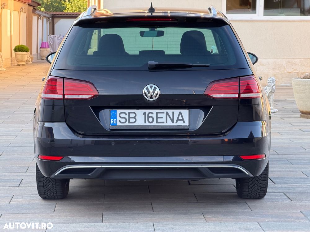 Volkswagen Golf 1.6 TDI DSG Comfortline - 19