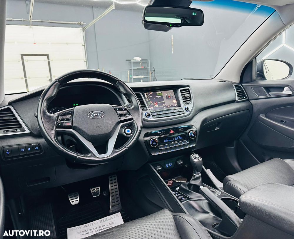 Hyundai Tucson 2.0 CRDI 2WD Style - 23