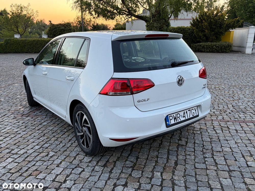 Volkswagen Golf 1.2 TSI BMT Start - 3