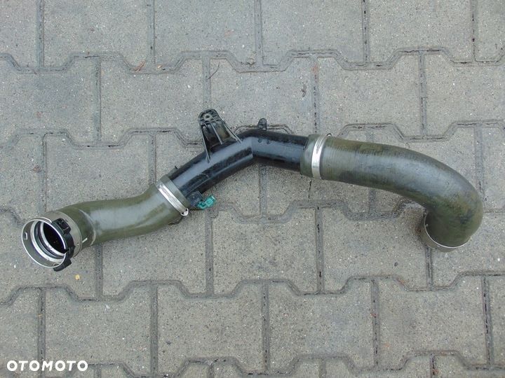 MASTER MOVANO 2,3 rura intercoolera 144600588R