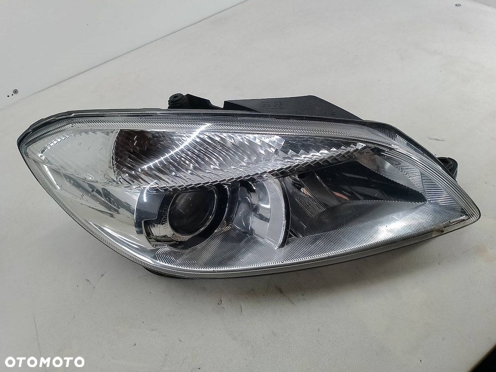 LAMPA PRZÓD PRAWA SKODA FABIA II FL - 3