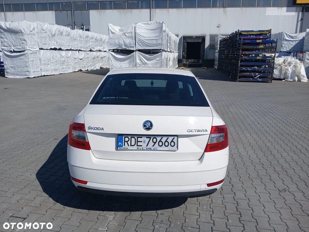 Skoda Octavia ver-1-6-tdi-ambition - 6