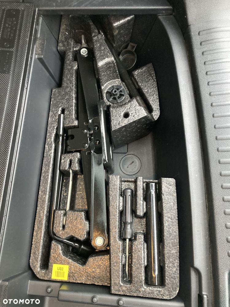 Kia Sorento 2.2 CRDi AWD Spirit - 37