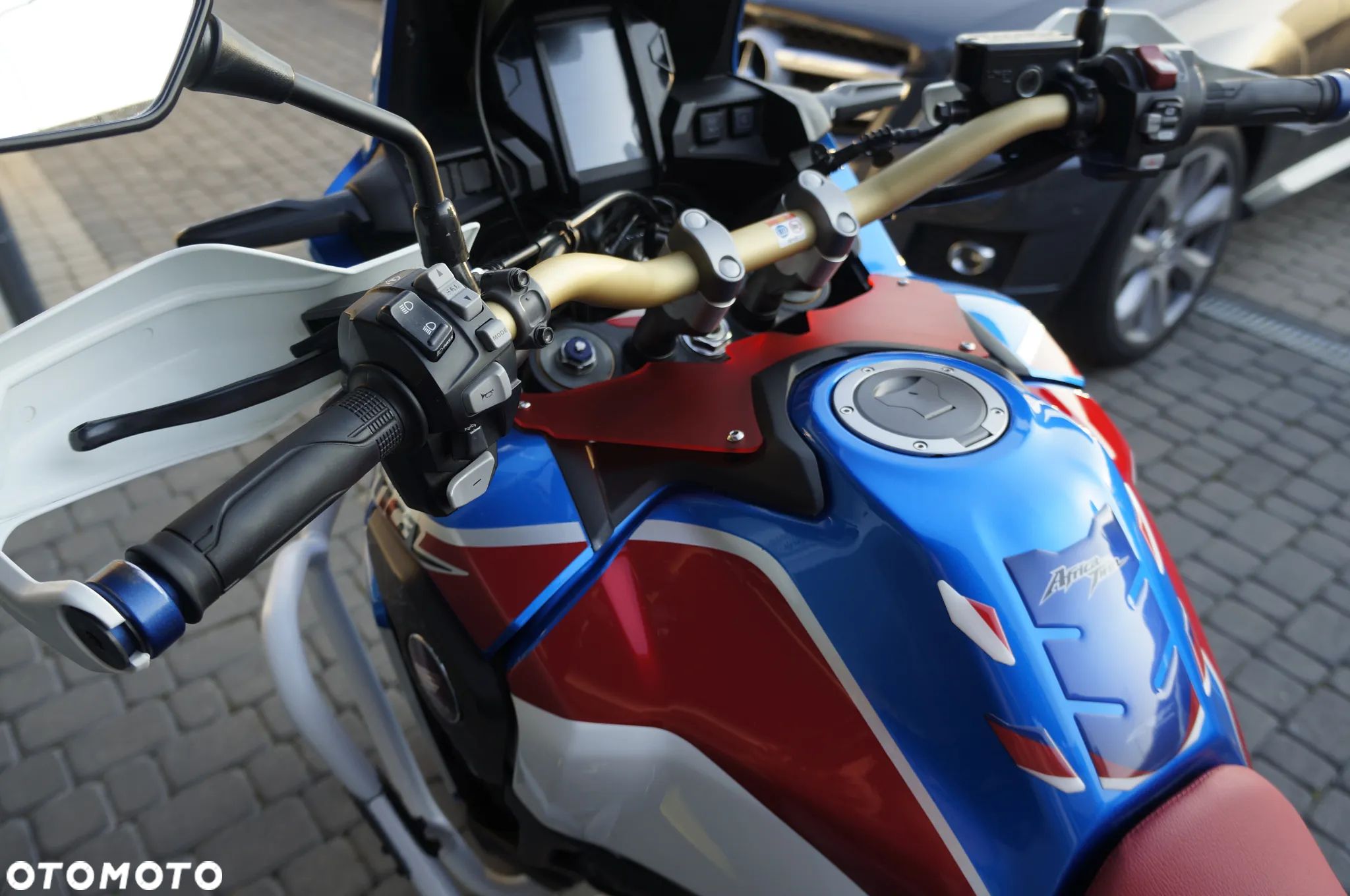 Honda CRF - 10