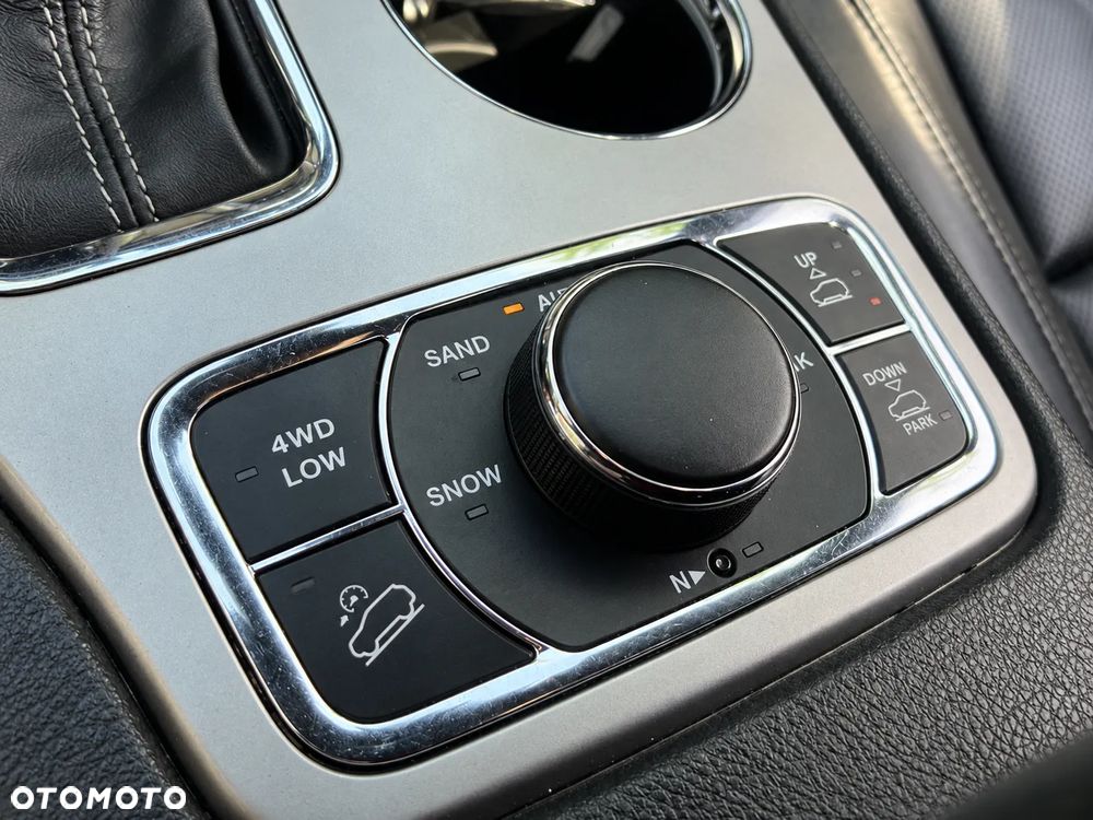 Jeep Grand Cherokee 3.6 V6 Pentastar 4WD Automatik Overland - 16