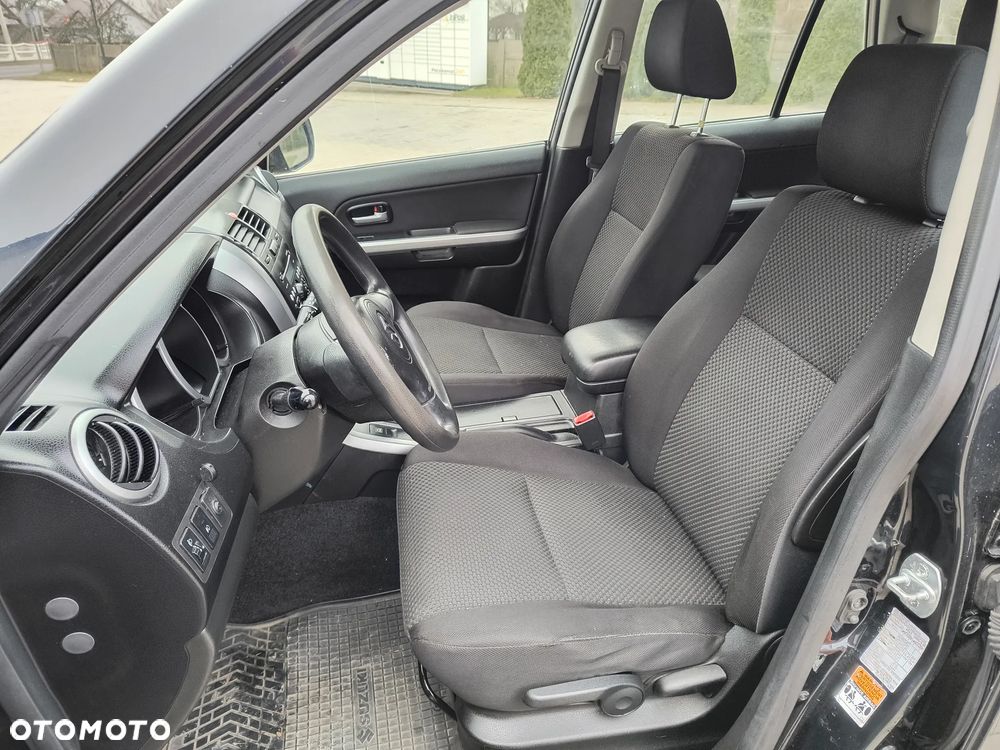 Suzuki Grand Vitara 1.9 DDiS Comfort - 6