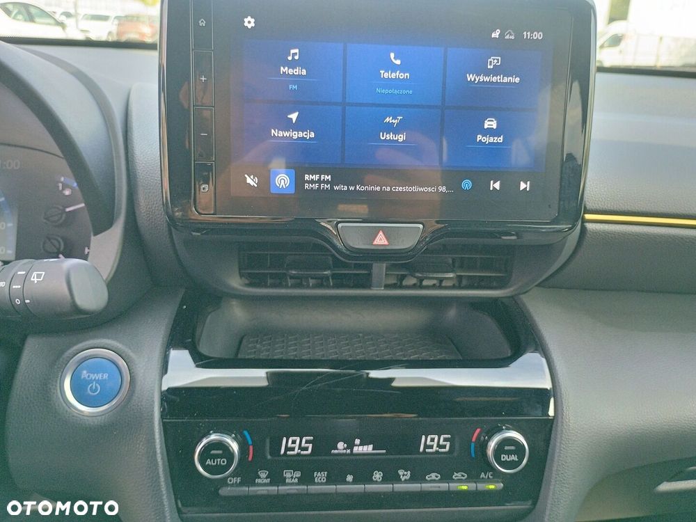 Toyota Yaris Cross - 19