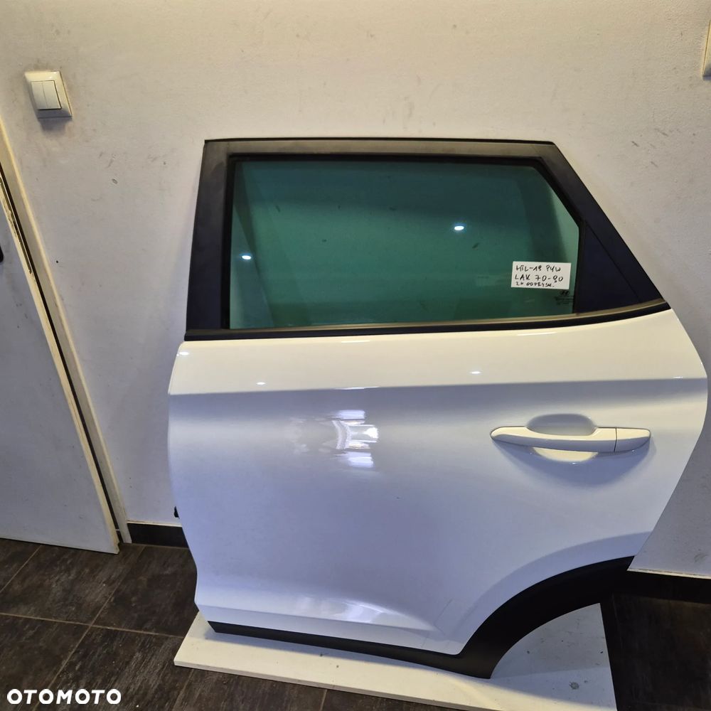 HYUNDAI TUCSON III 15-20 DRZWI LEWE TYŁ PYW - 1