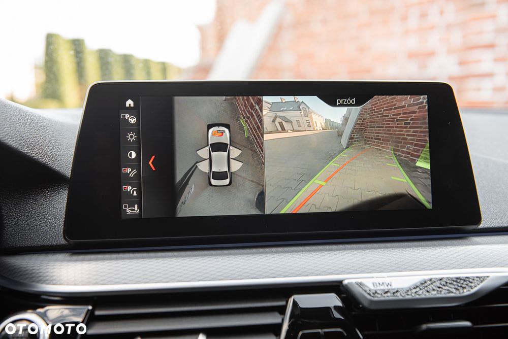 BMW Seria 5 520d M Sport Edition - 23