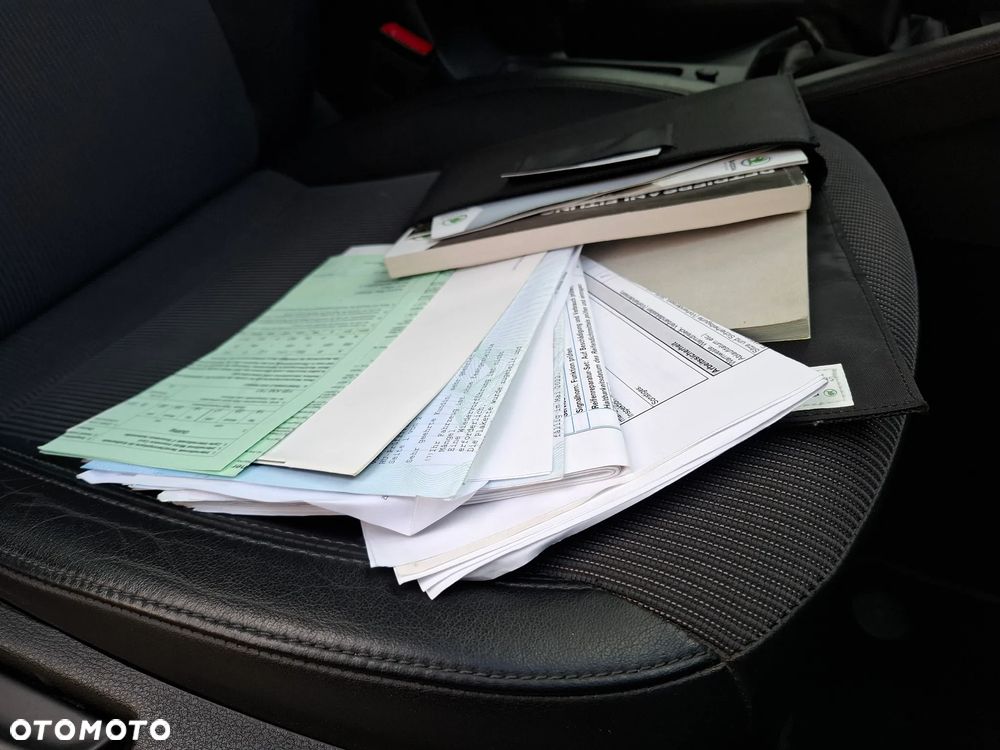 Skoda Octavia 1.6 TDI Premium Edition - 8