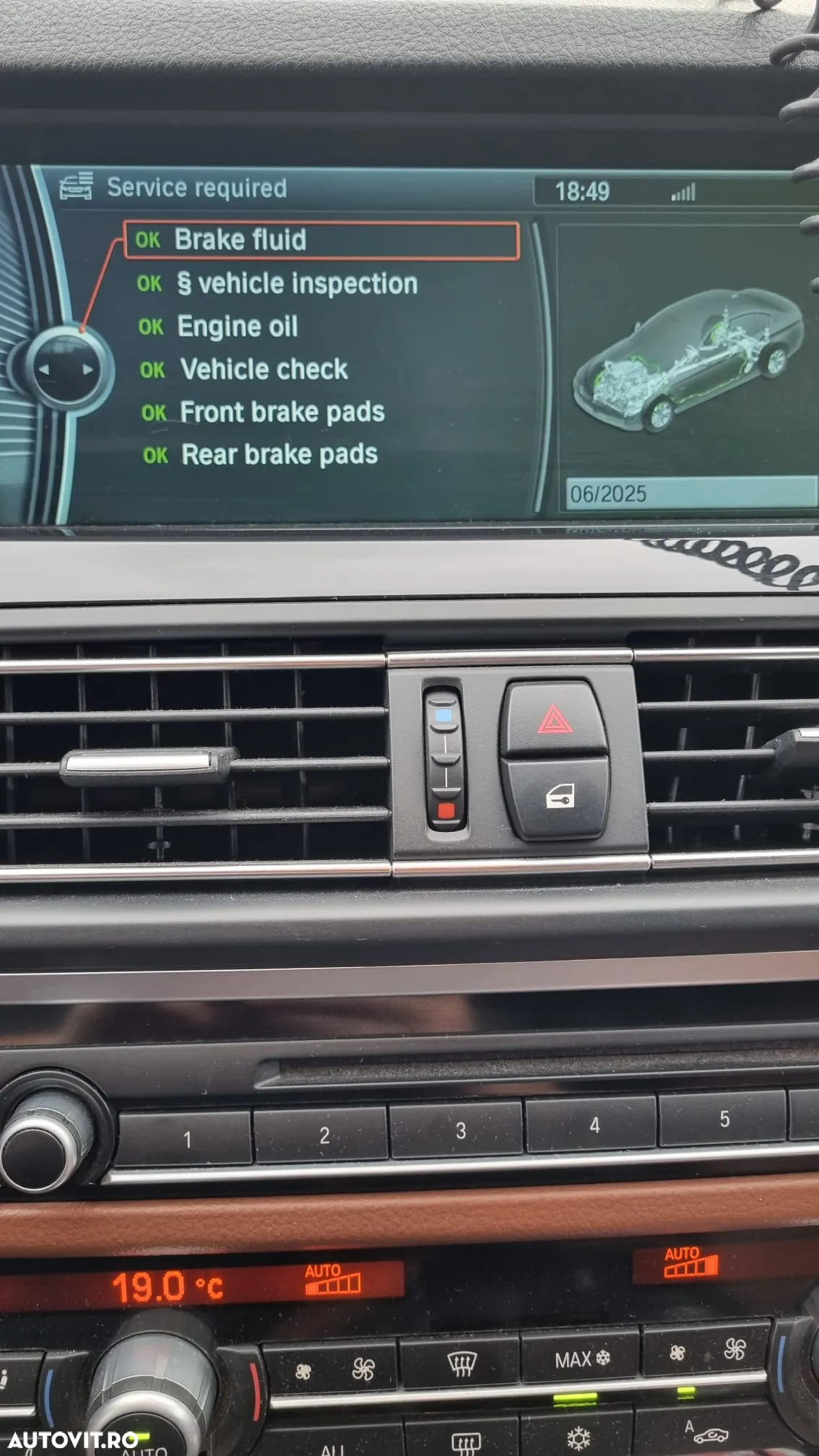 BMW Seria 5 525d xDrive Aut. - 8