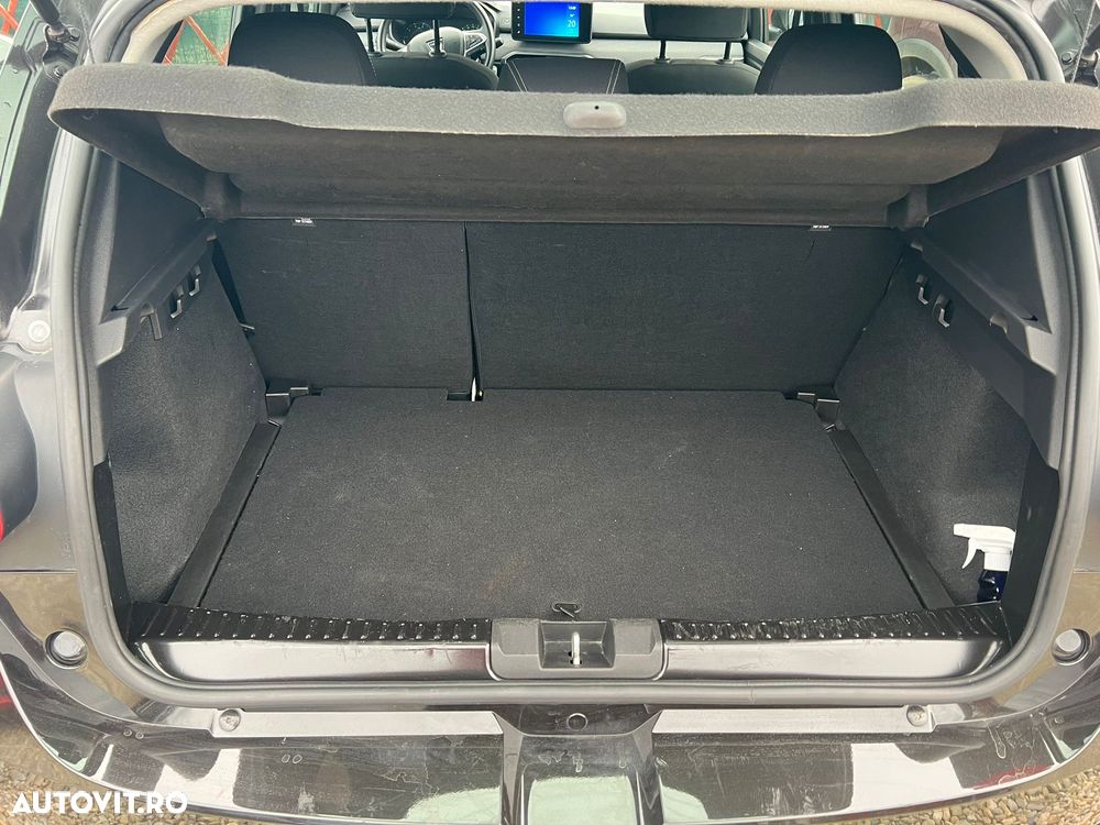 Dacia Sandero Stepway TCe 90 CVT Comfort - 11