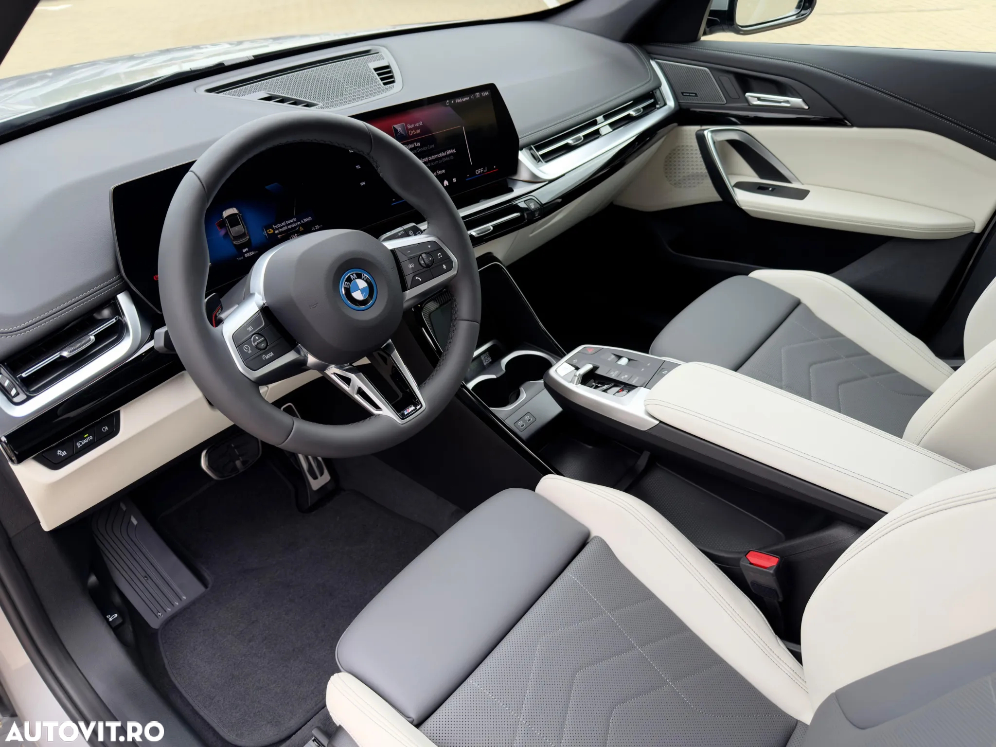 BMW iX1 xDrive30 - 12