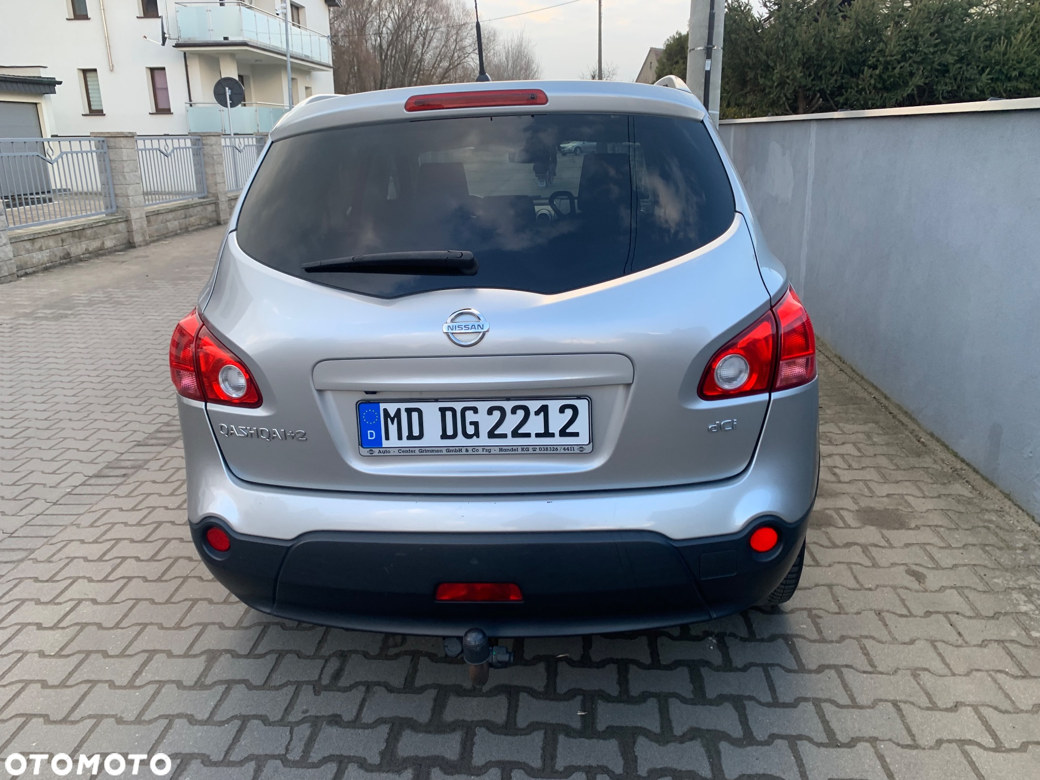 Nissan Qashqai+2 - 5