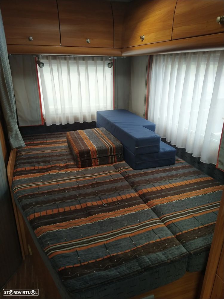 Burstner Premio Perfilada - 24