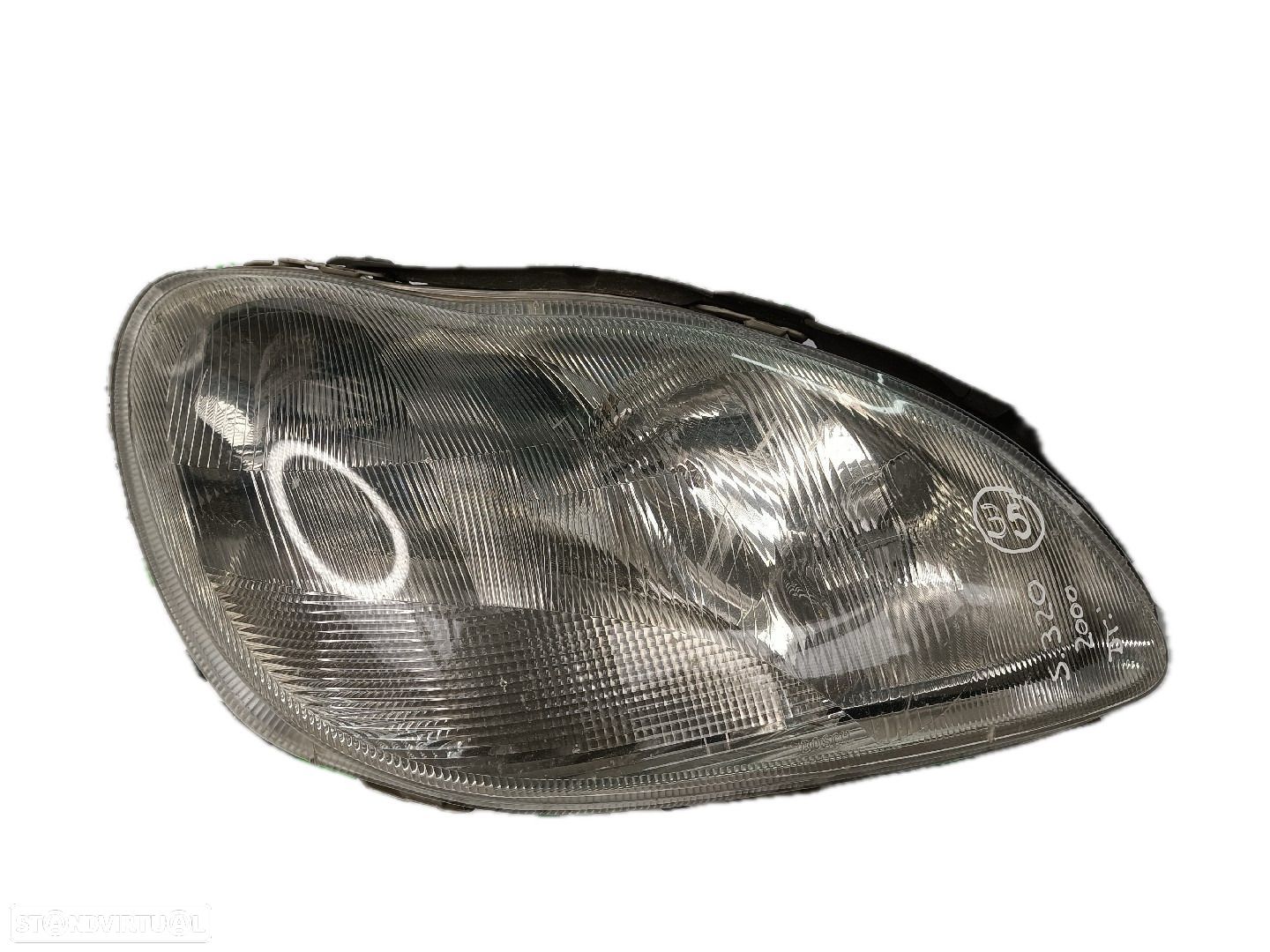 Farol Dto Mercedes-Benz S-Class (W220) - 1