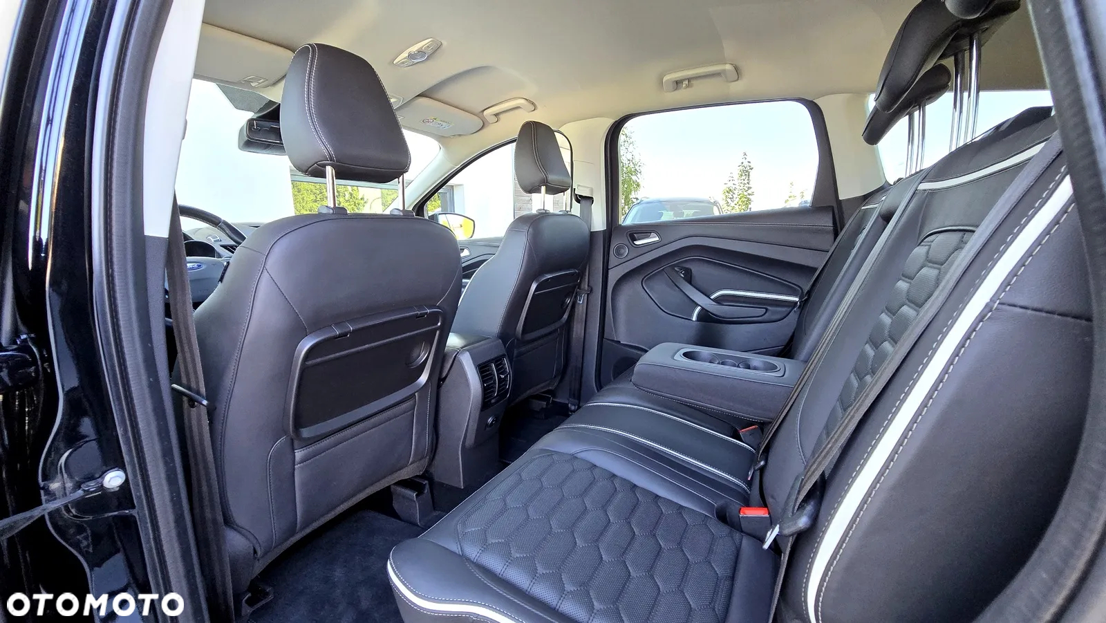 Ford Kuga 2.0 TDCi 4x4 Vignale - 31