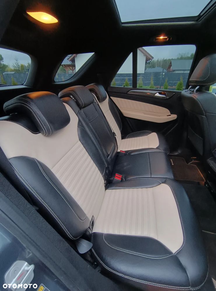 Mercedes-Benz GLE - 11