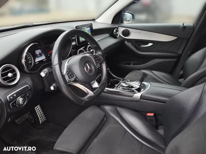 Mercedes-Benz GLC - 10