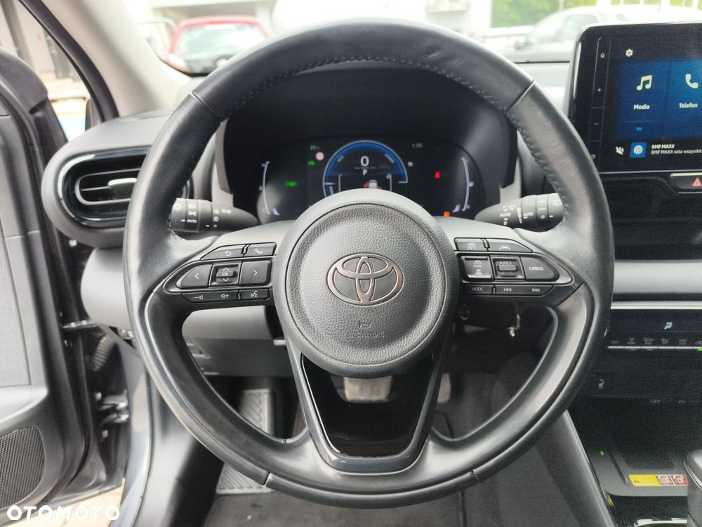 Toyota Yaris Hybrid 1.5 Style - 21