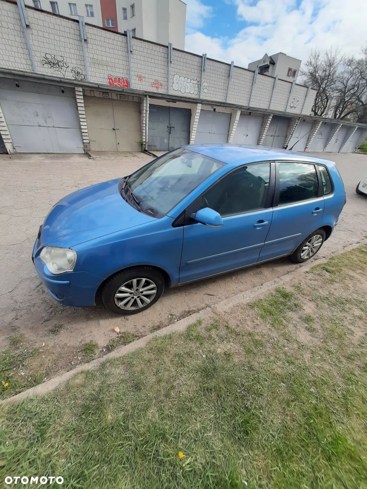 Volkswagen Polo 1.4 Comfortline - 1