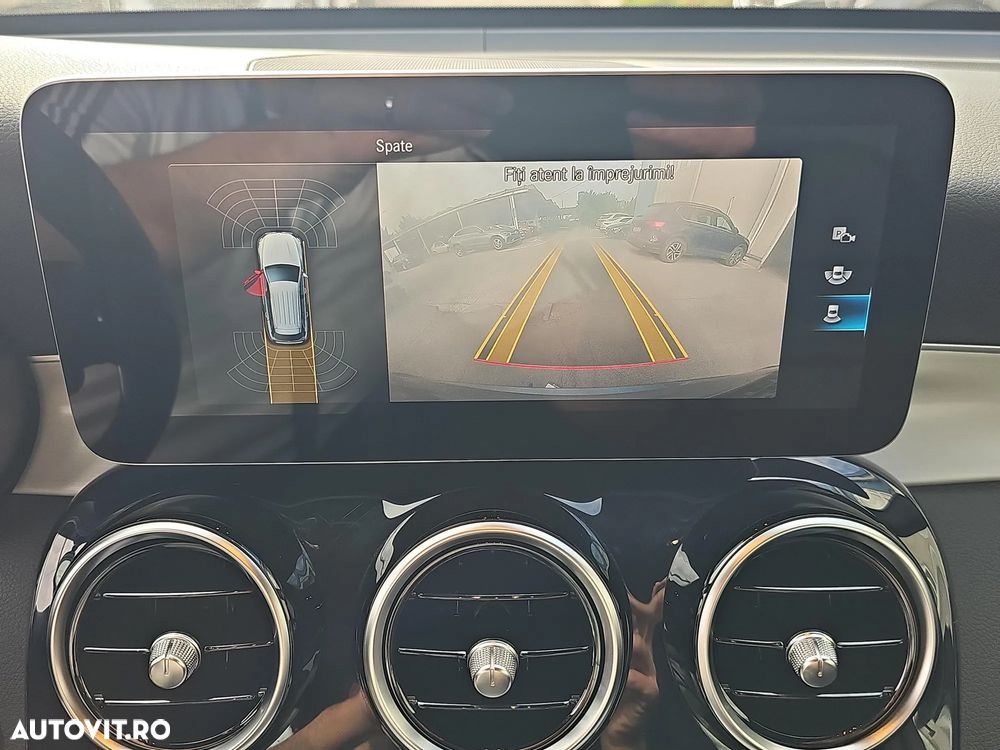 Mercedes-Benz GLC 300 d 4Matic 9G-TRONIC AMG Line - 18