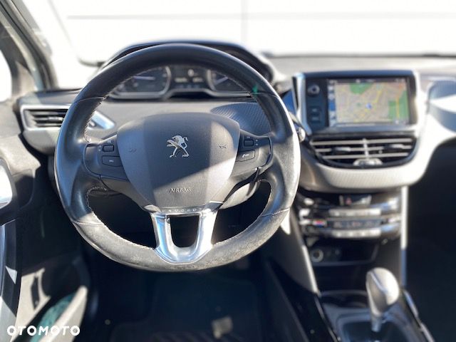 Peugeot 2008 1.2 Pure Tech GPF Style S&S EAT6 - 15