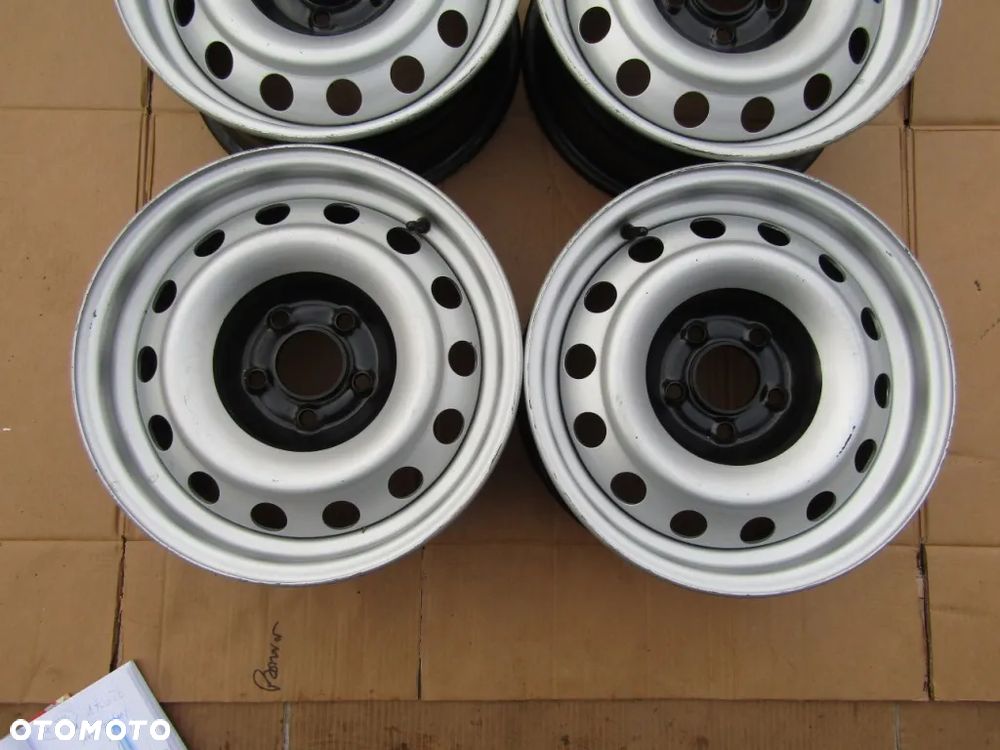 4 Felgi 15 Citroen Jumpy II Fiat Scudo II Peugeot Expert II 6,5j 5x108 ET38 - 5
