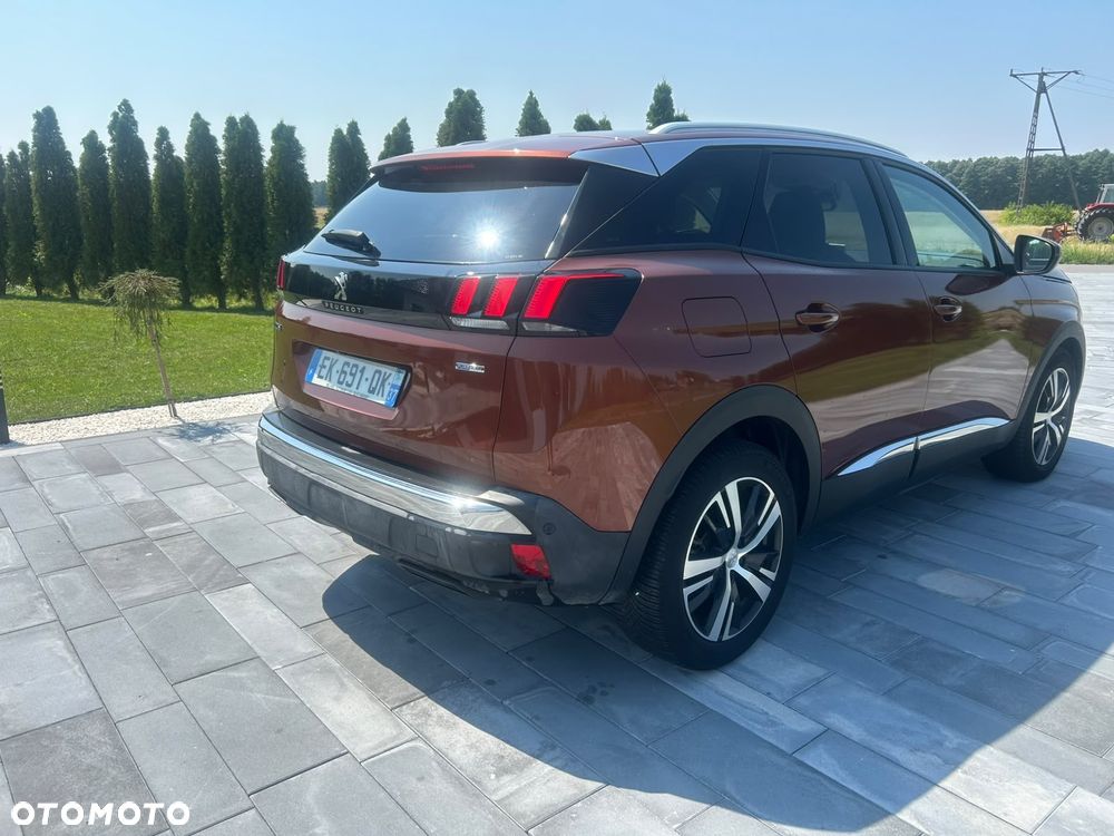 Peugeot 3008 1.2 PureTech Allure S&S - 2
