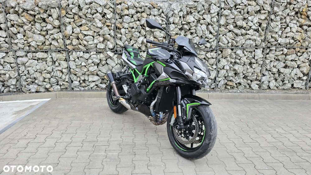 Kawasaki H2 - 7